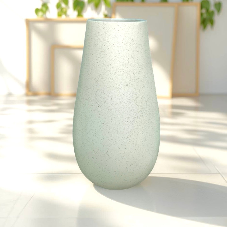 Studio Planter May - contemporary flower pot