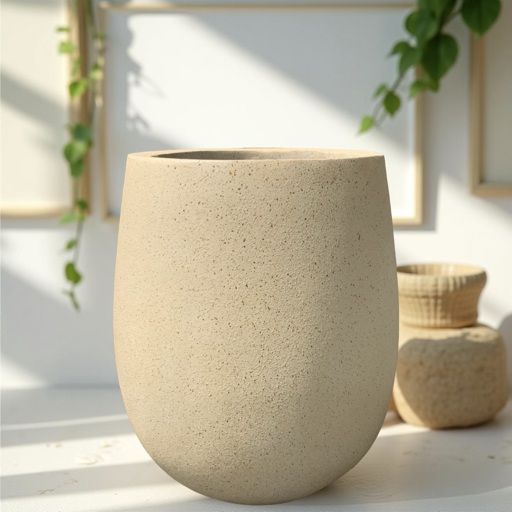 Plant containers