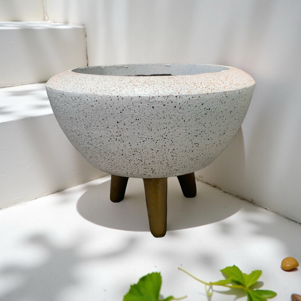 Planters with stand