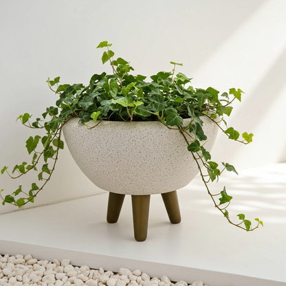 planter with stand